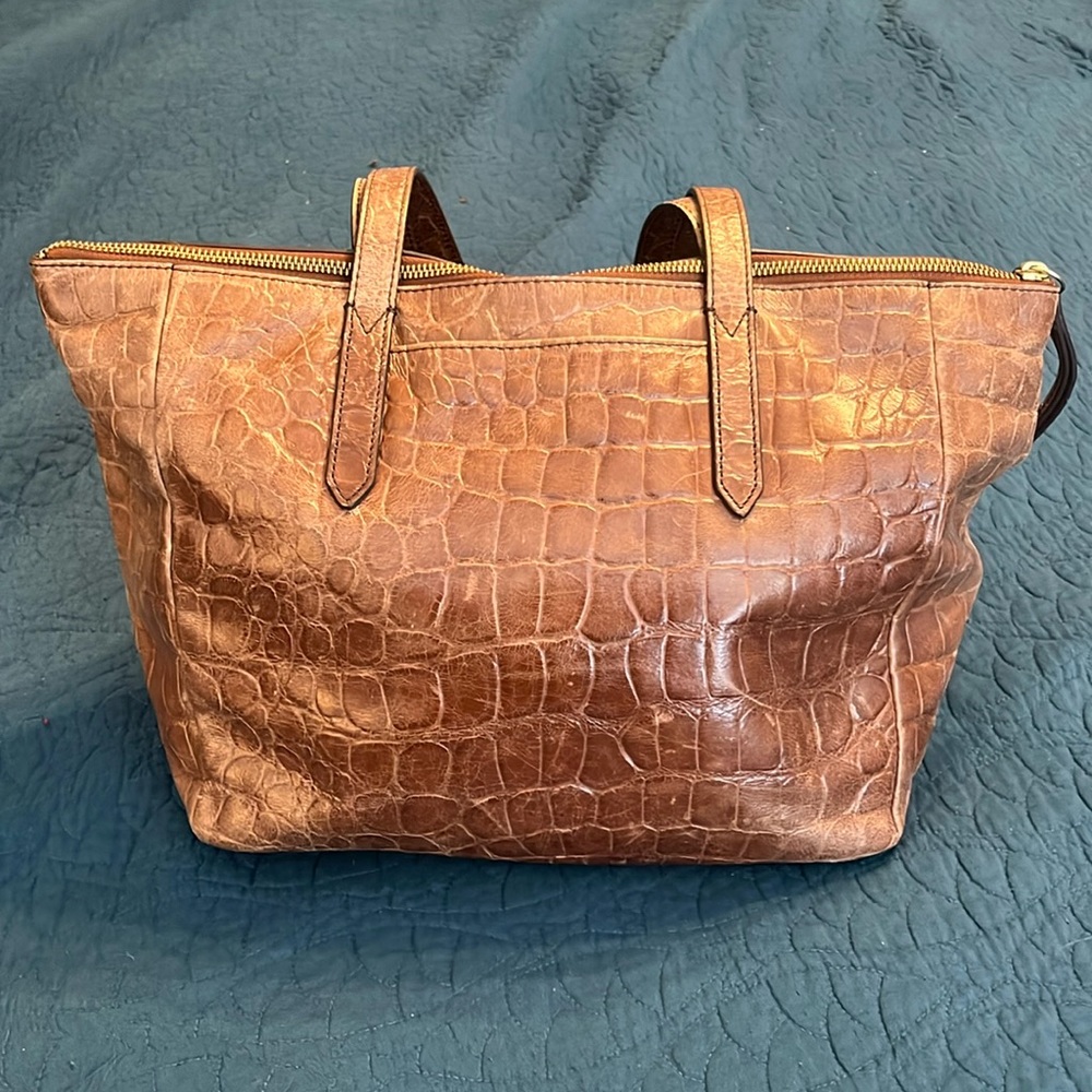 Fossil Felicity Brown Crocodile Tote